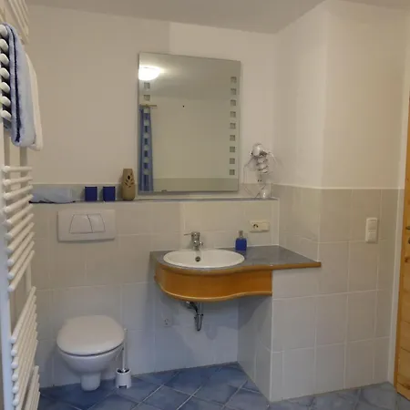 Max Fegg Apartmán Anger